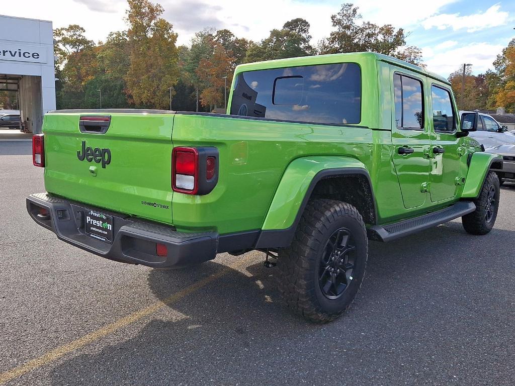 new 2025 Jeep Gladiator car, priced at $42,882