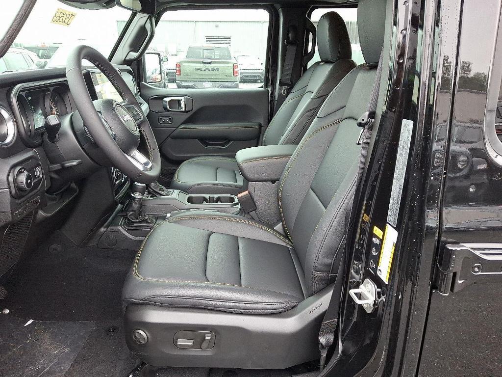 new 2025 Jeep Wrangler car, priced at $50,701