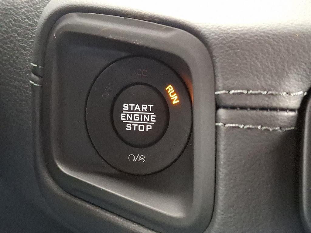 new 2025 Jeep Wrangler car, priced at $50,701