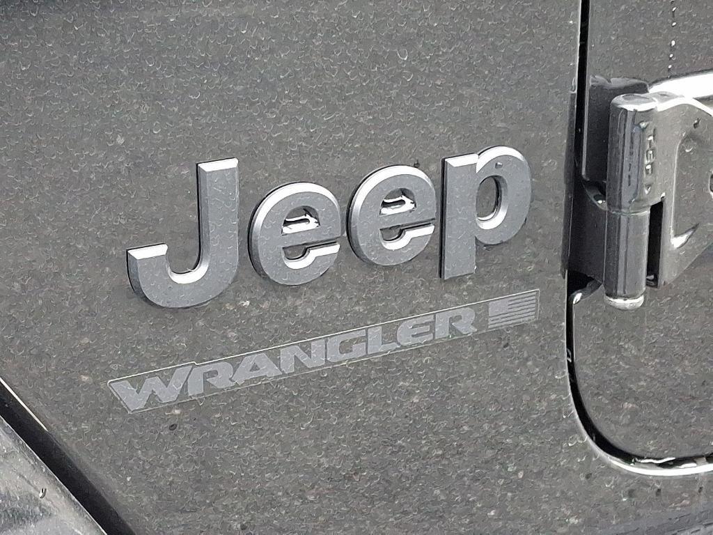 new 2025 Jeep Wrangler car, priced at $50,701