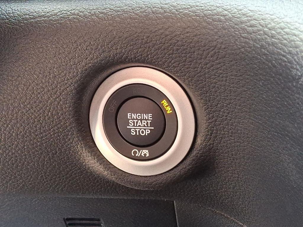 new 2026 Chrysler Pacifica car, priced at $56,626