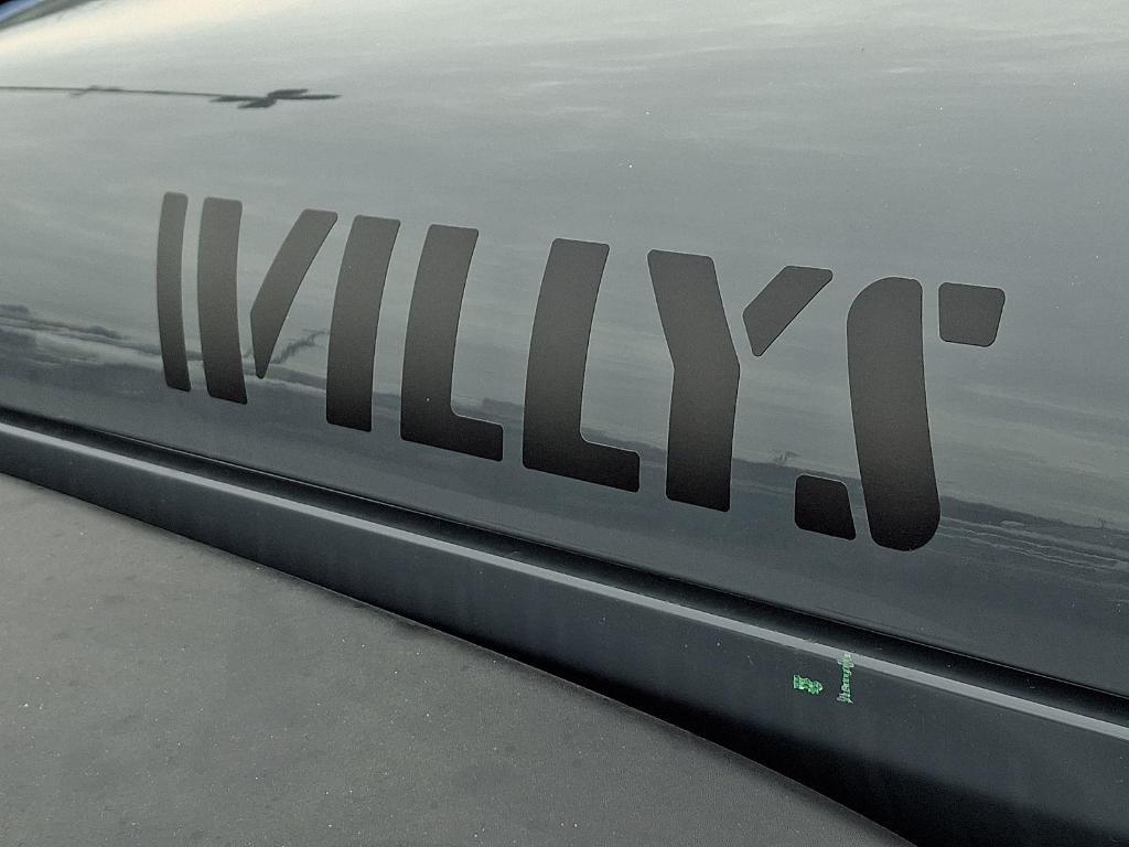 new 2025 Jeep Wrangler car, priced at $43,769