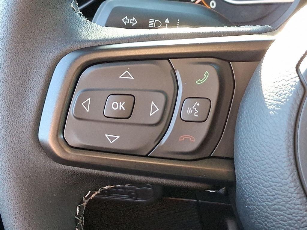 new 2025 Jeep Gladiator car, priced at $45,264