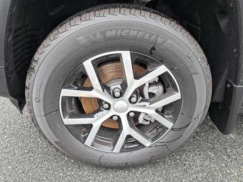 new 2025 Jeep Grand Cherokee L car, priced at $45,357