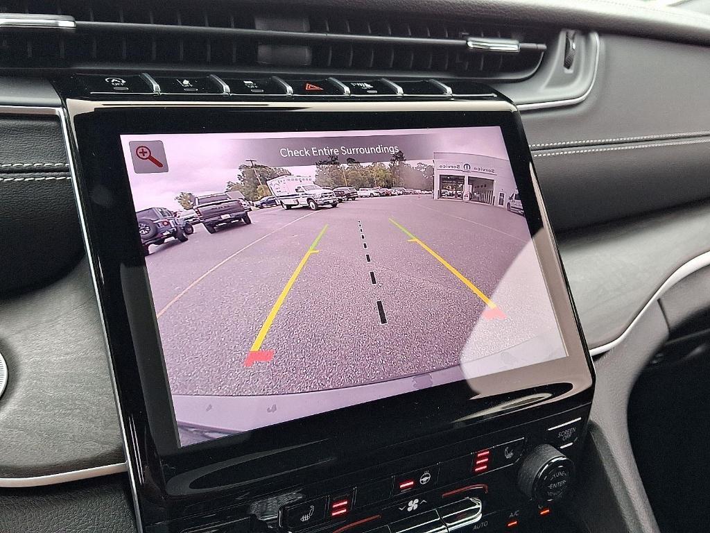 new 2025 Jeep Grand Cherokee L car, priced at $45,357