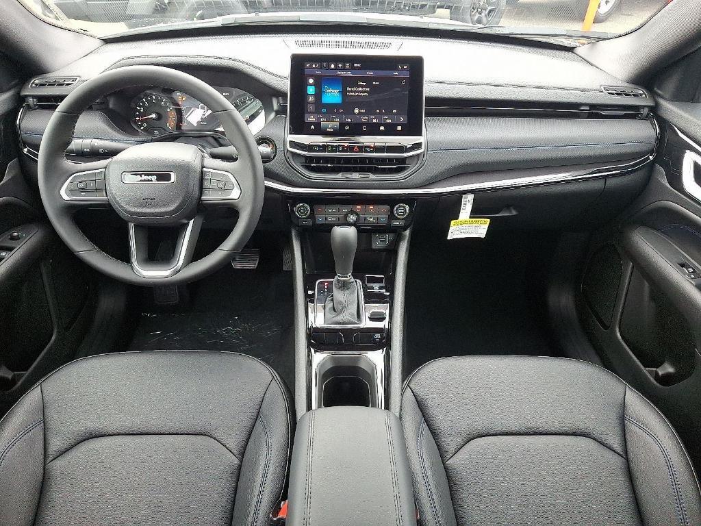 new 2026 Jeep Compass car, priced at $35,275
