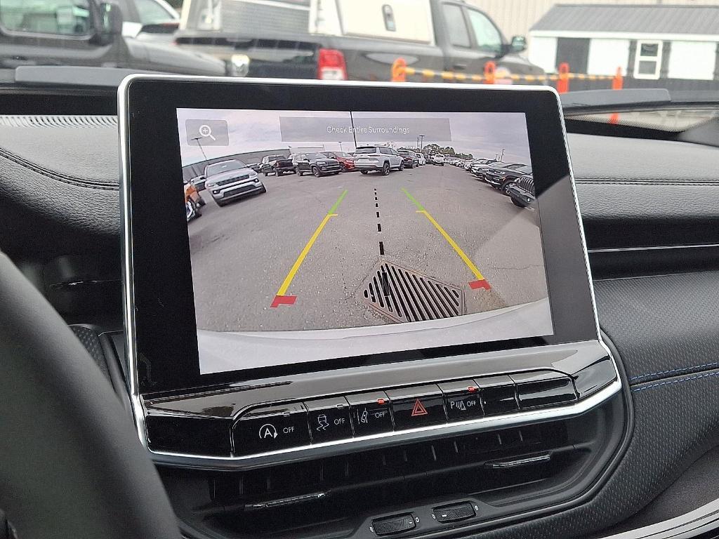 new 2026 Jeep Compass car, priced at $35,275