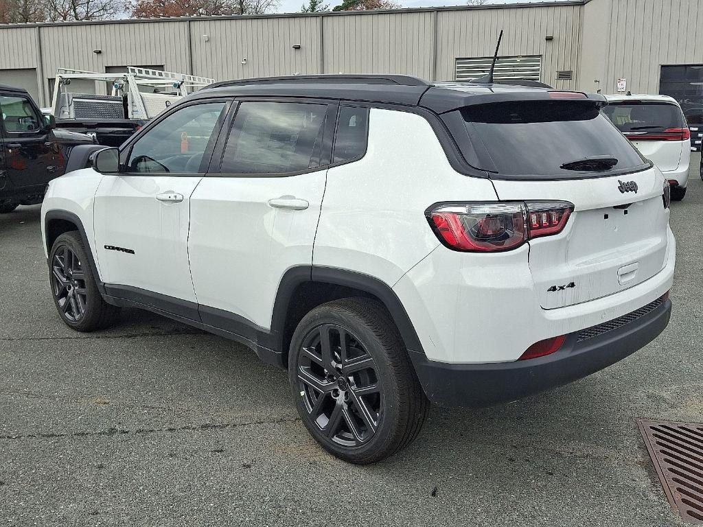 new 2026 Jeep Compass car, priced at $35,275