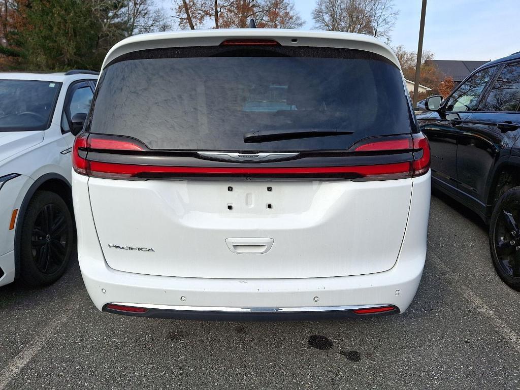 used 2024 Chrysler Pacifica car, priced at $30,500