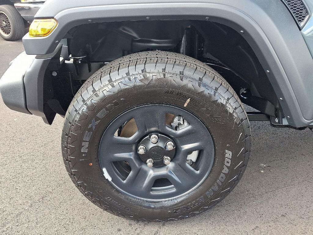 new 2026 Jeep Wrangler car, priced at $36,635