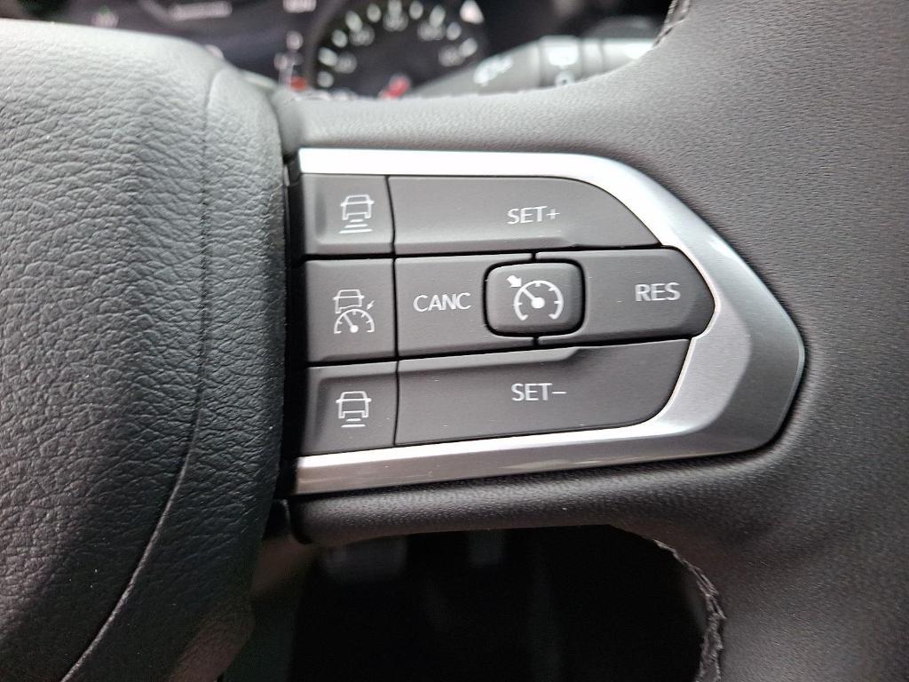 new 2026 Jeep Compass car, priced at $33,275