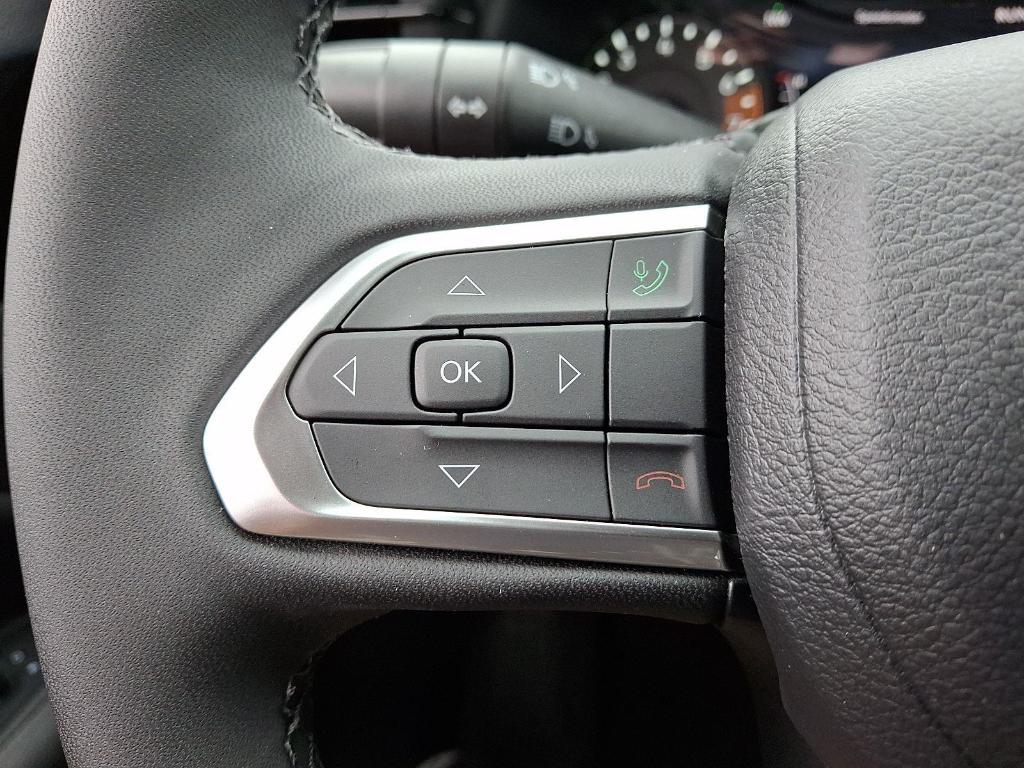 new 2026 Jeep Compass car, priced at $33,275