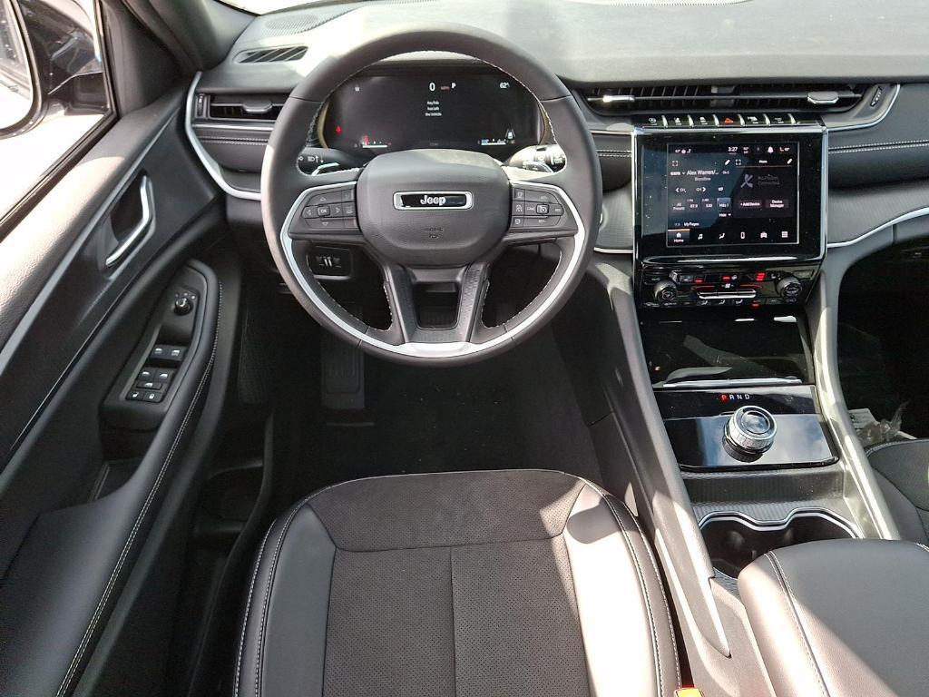 new 2025 Jeep Grand Cherokee L car, priced at $45,181