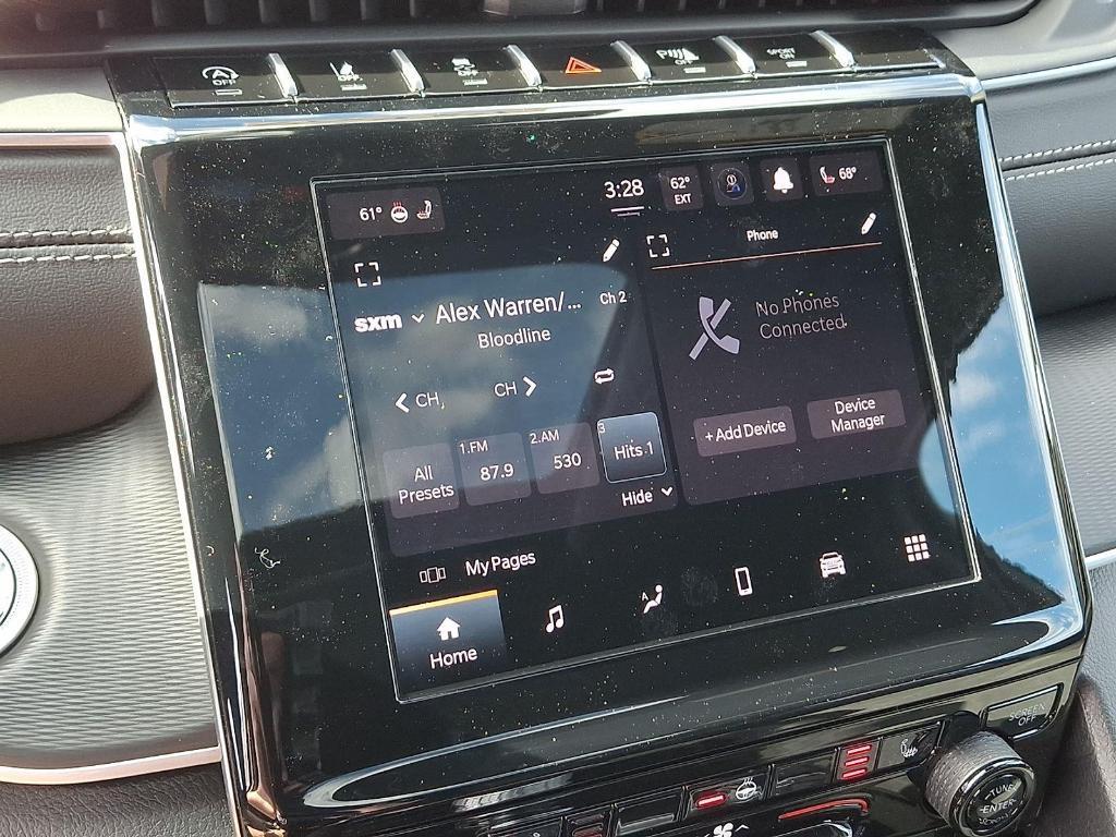 new 2025 Jeep Grand Cherokee L car, priced at $45,181