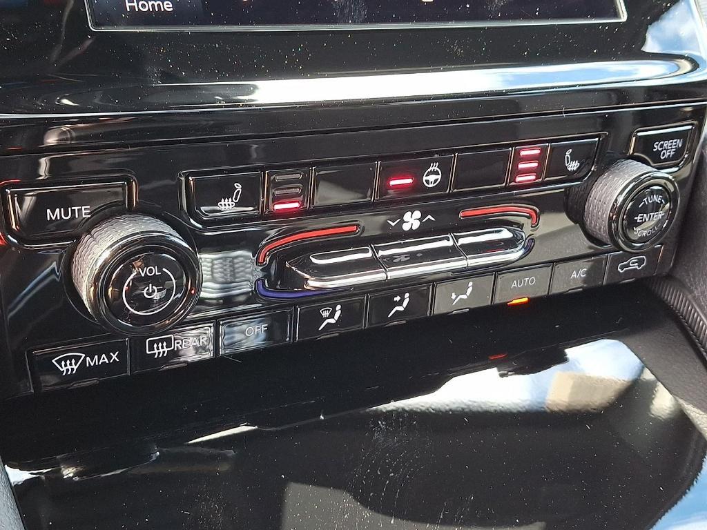 new 2025 Jeep Grand Cherokee L car, priced at $45,181