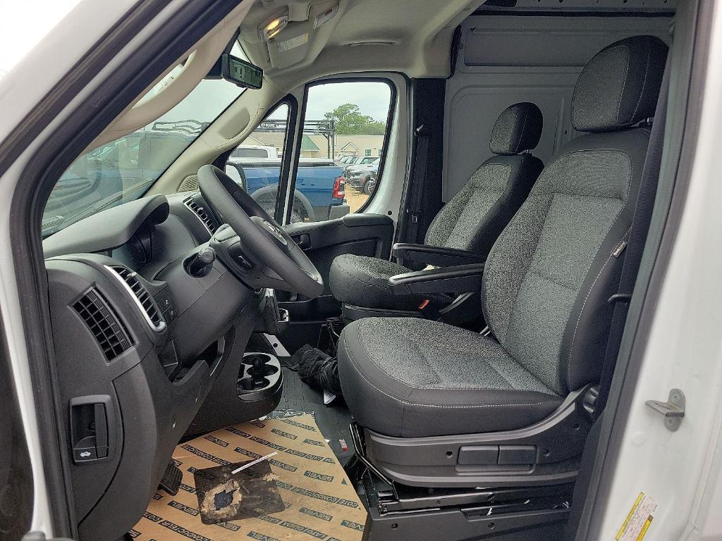 new 2024 Ram ProMaster 2500 car, priced at $52,130