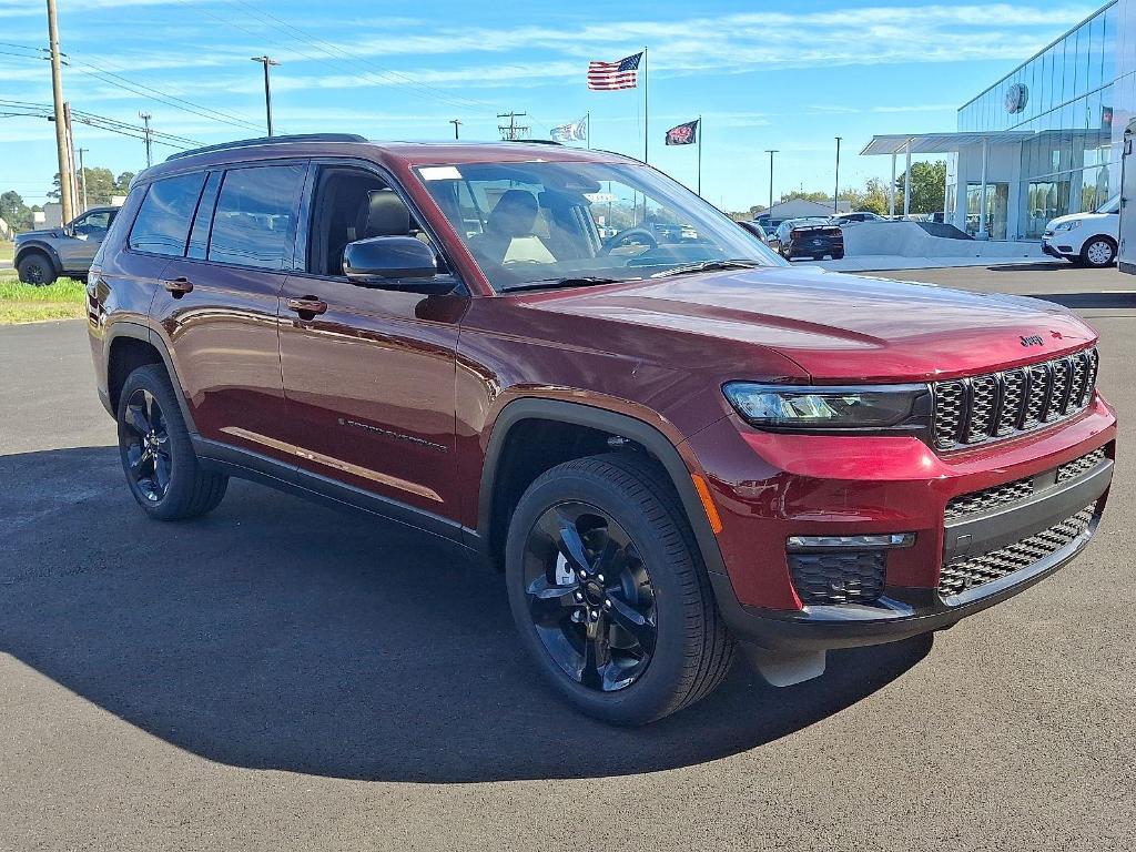 new 2025 Jeep Grand Cherokee L car, priced at $51,892