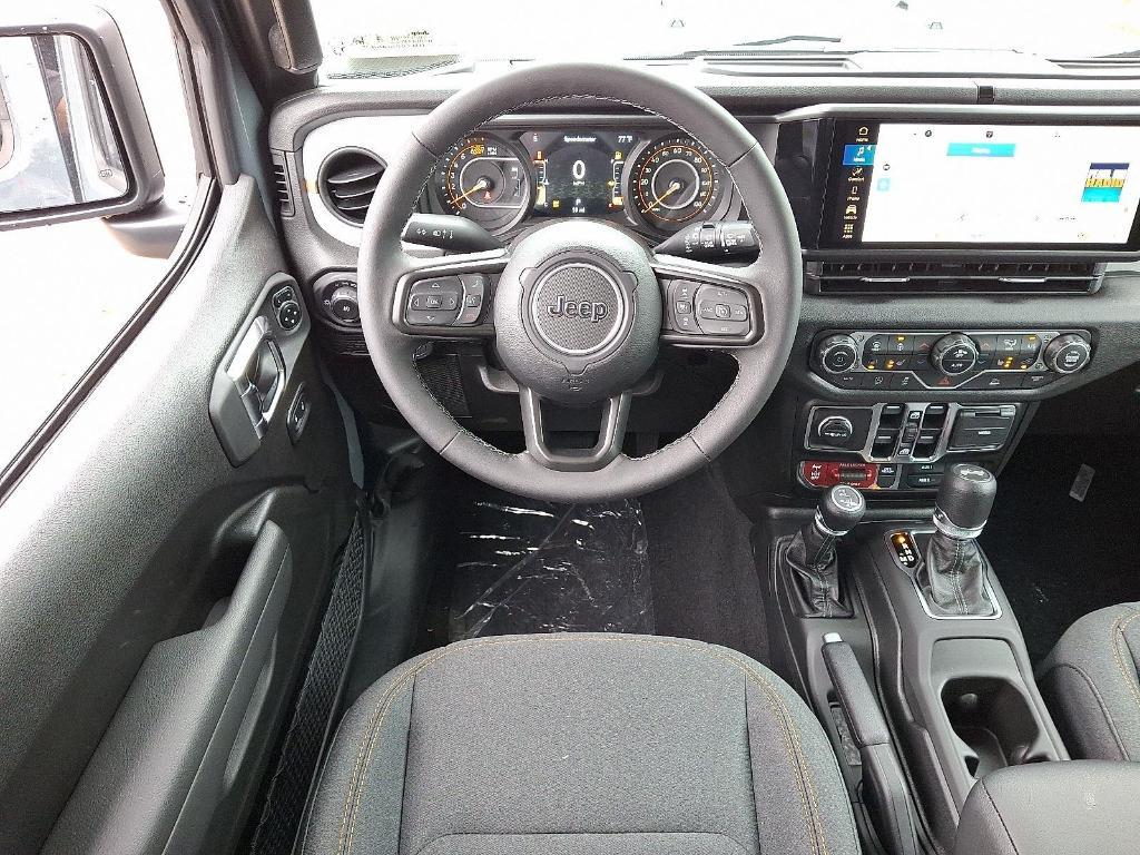 new 2025 Jeep Wrangler car, priced at $44,151