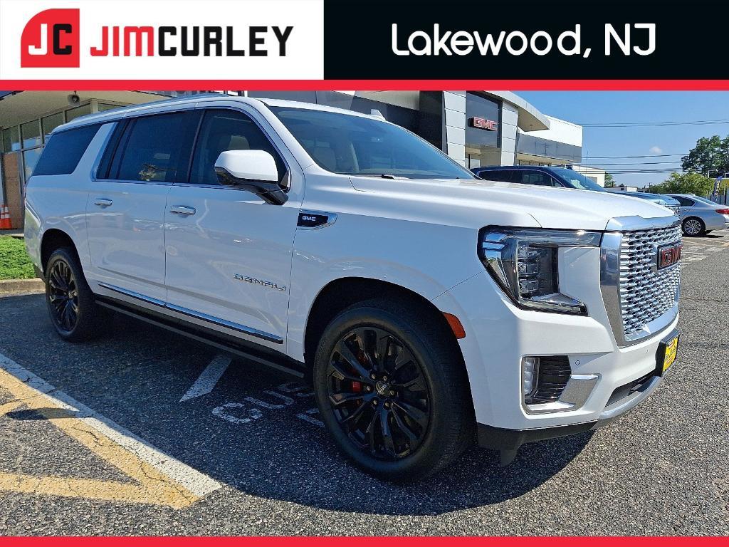 used 2022 GMC Yukon XL car, priced at $48,660