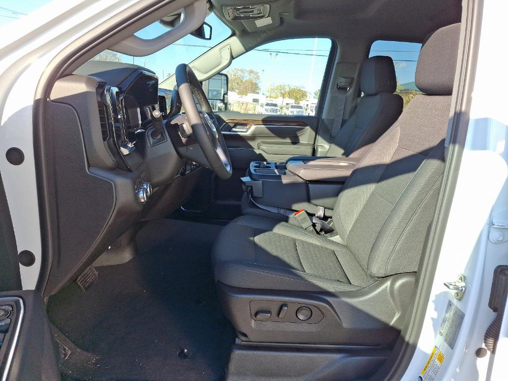 new 2025 GMC Sierra 2500 car, priced at $64,625
