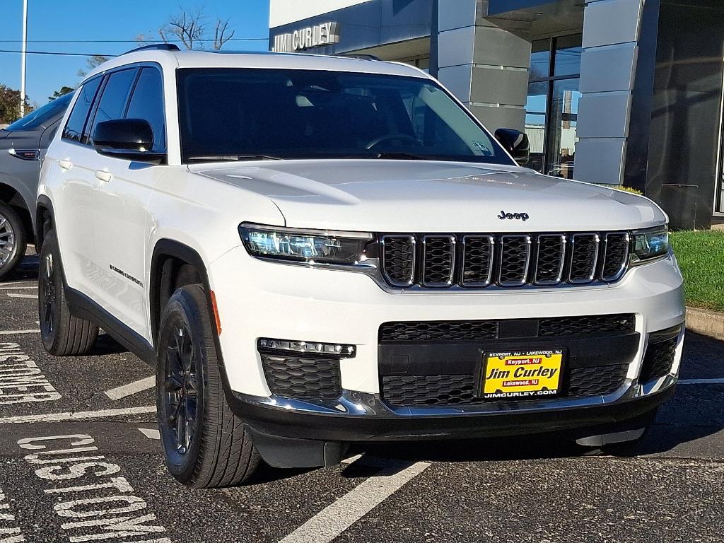 used 2021 Jeep Grand Cherokee L car, priced at $25,736