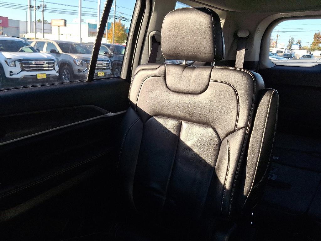 used 2021 Jeep Grand Cherokee L car, priced at $25,736