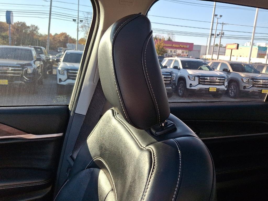 used 2021 Jeep Grand Cherokee L car, priced at $25,736