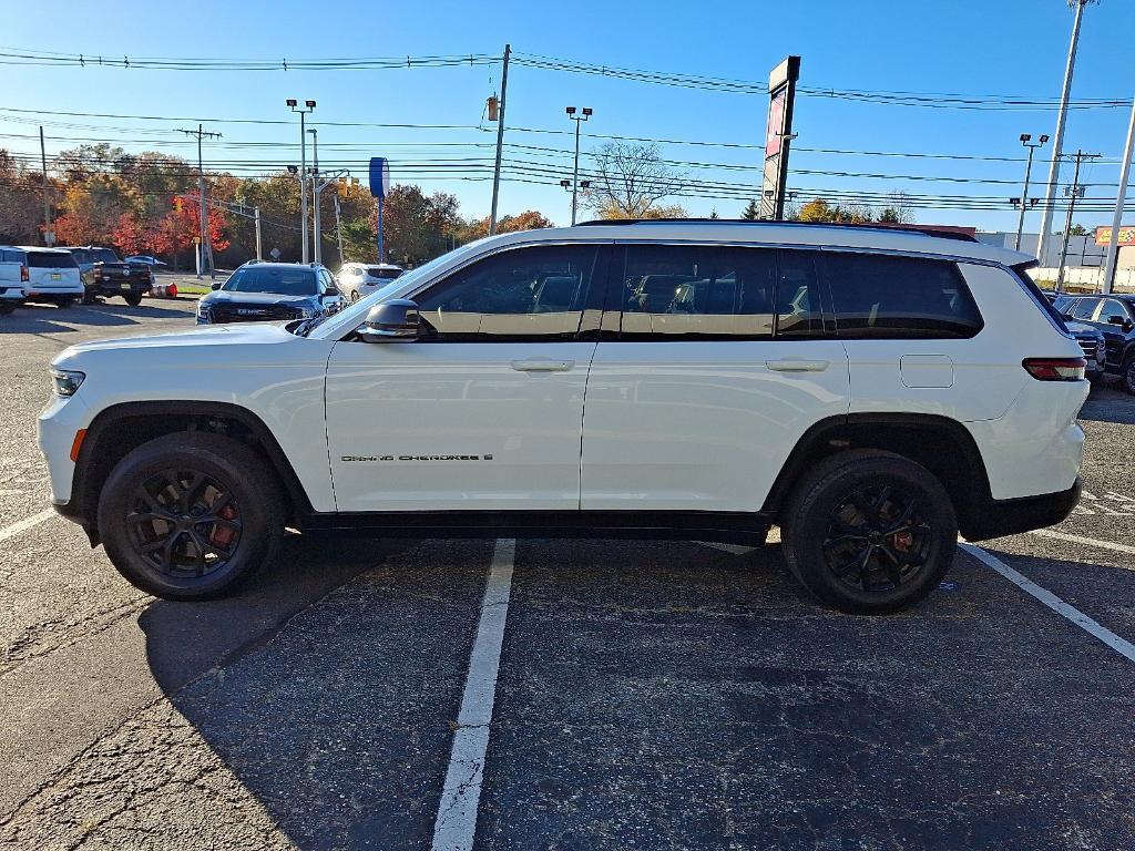used 2021 Jeep Grand Cherokee L car, priced at $25,736