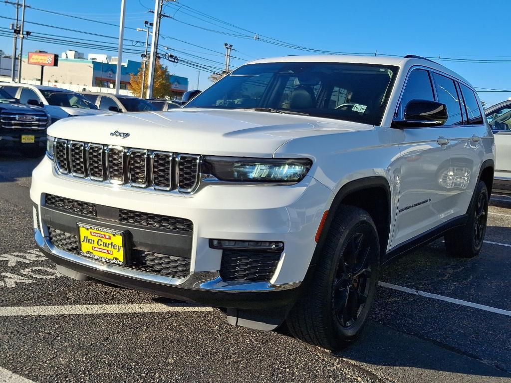 used 2021 Jeep Grand Cherokee L car, priced at $25,736