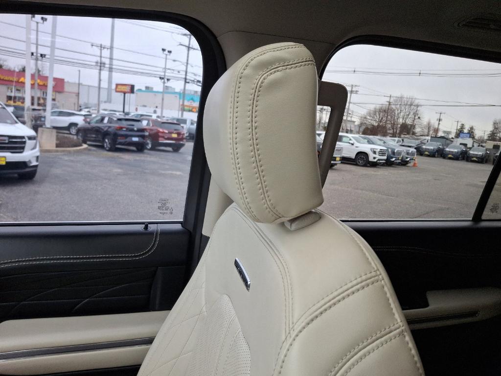 used 2020 Ford Expedition car, priced at $38,440