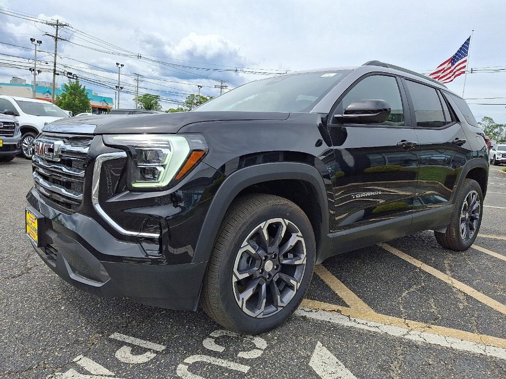 new 2025 GMC Terrain car, priced at $40,615