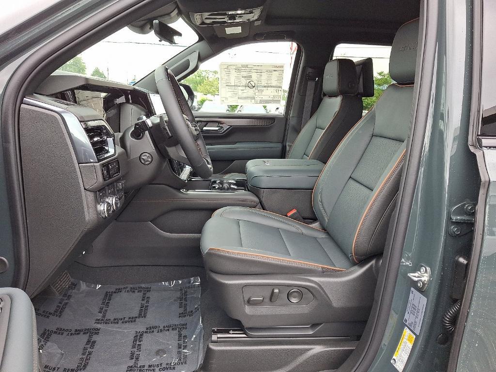 new 2025 GMC Yukon car, priced at $90,335