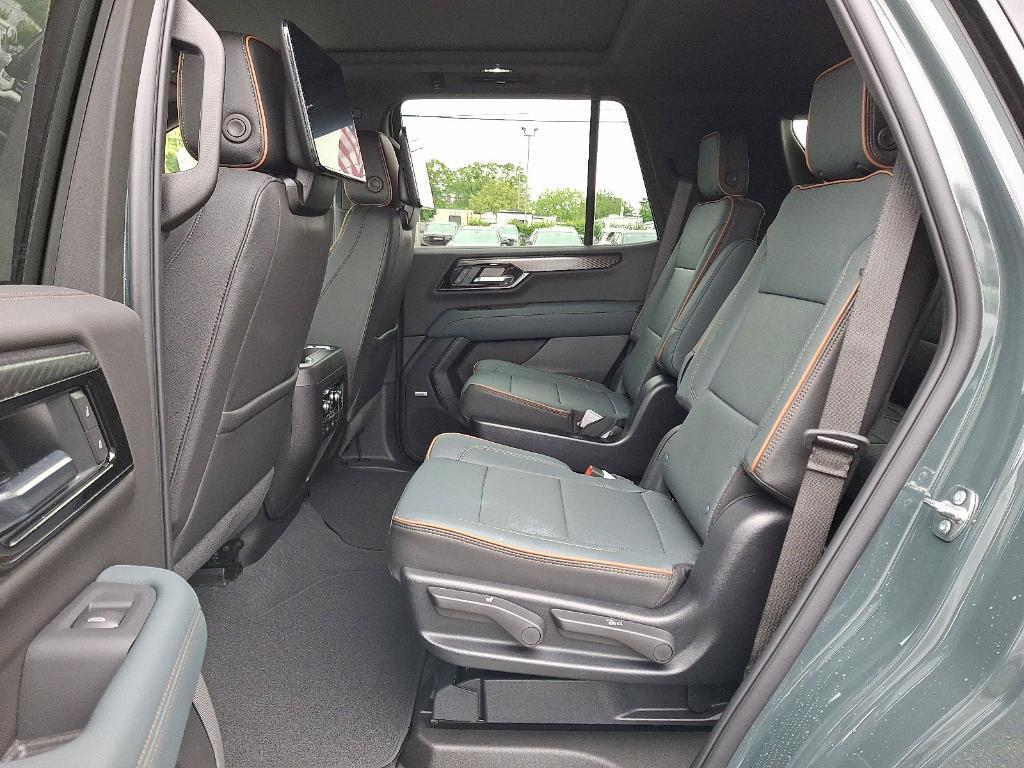 new 2025 GMC Yukon car, priced at $90,335