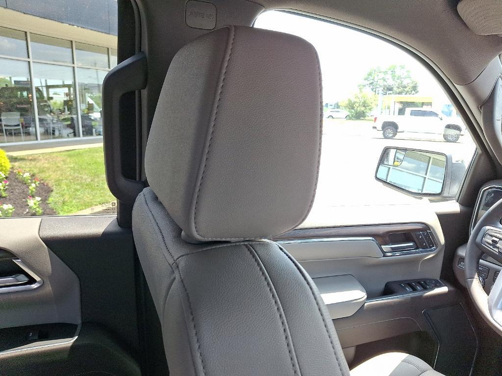 used 2024 GMC Sierra 1500 car, priced at $48,186