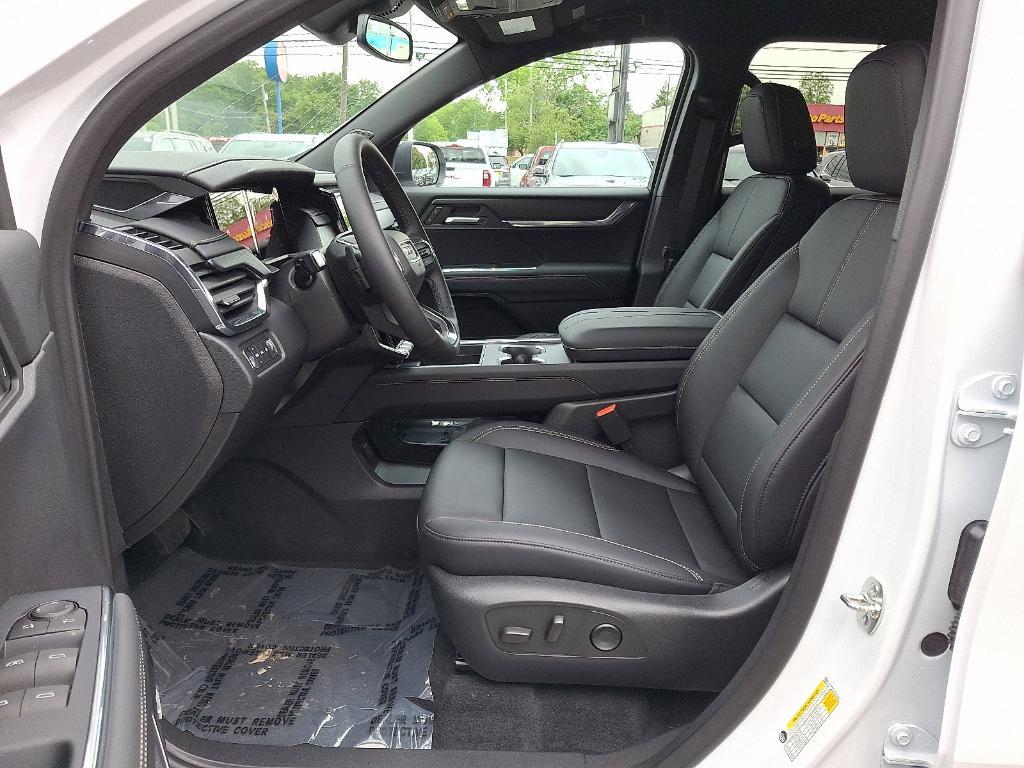 new 2025 GMC Acadia car, priced at $49,030