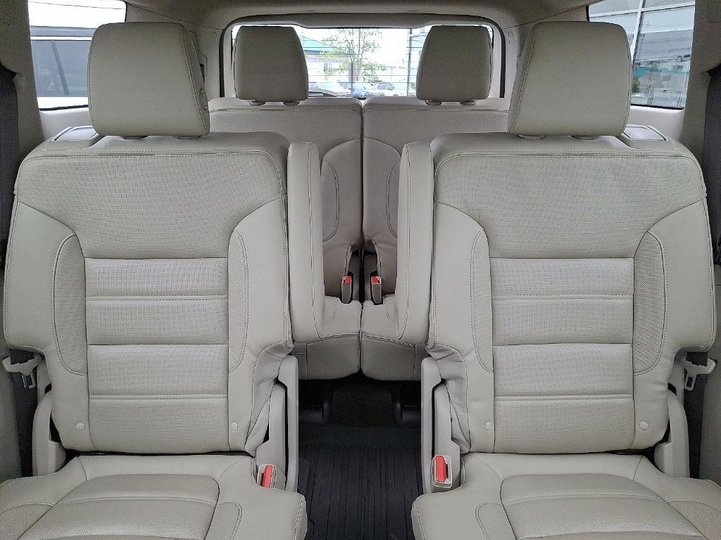 used 2018 GMC Acadia car, priced at $21,112