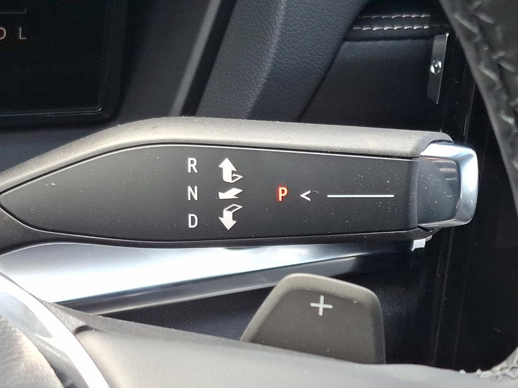 new 2025 GMC Terrain car, priced at $40,120