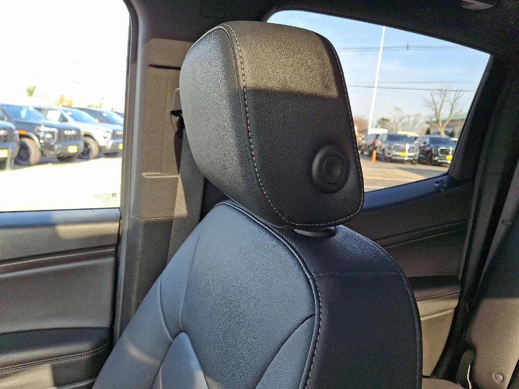 used 2023 GMC Canyon car, priced at $34,829