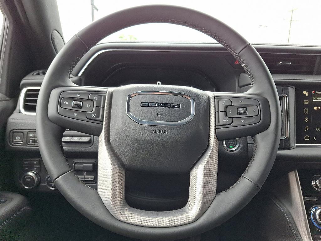 new 2024 GMC Yukon XL car, priced at $90,780