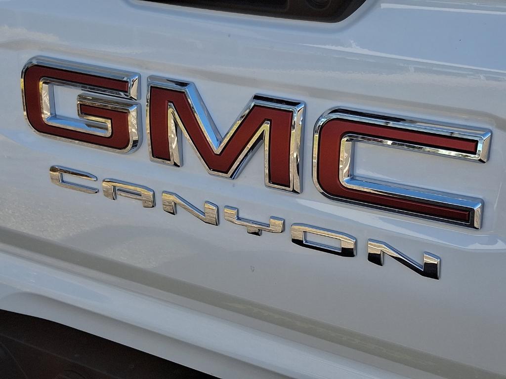 new 2025 GMC Canyon car, priced at $42,080