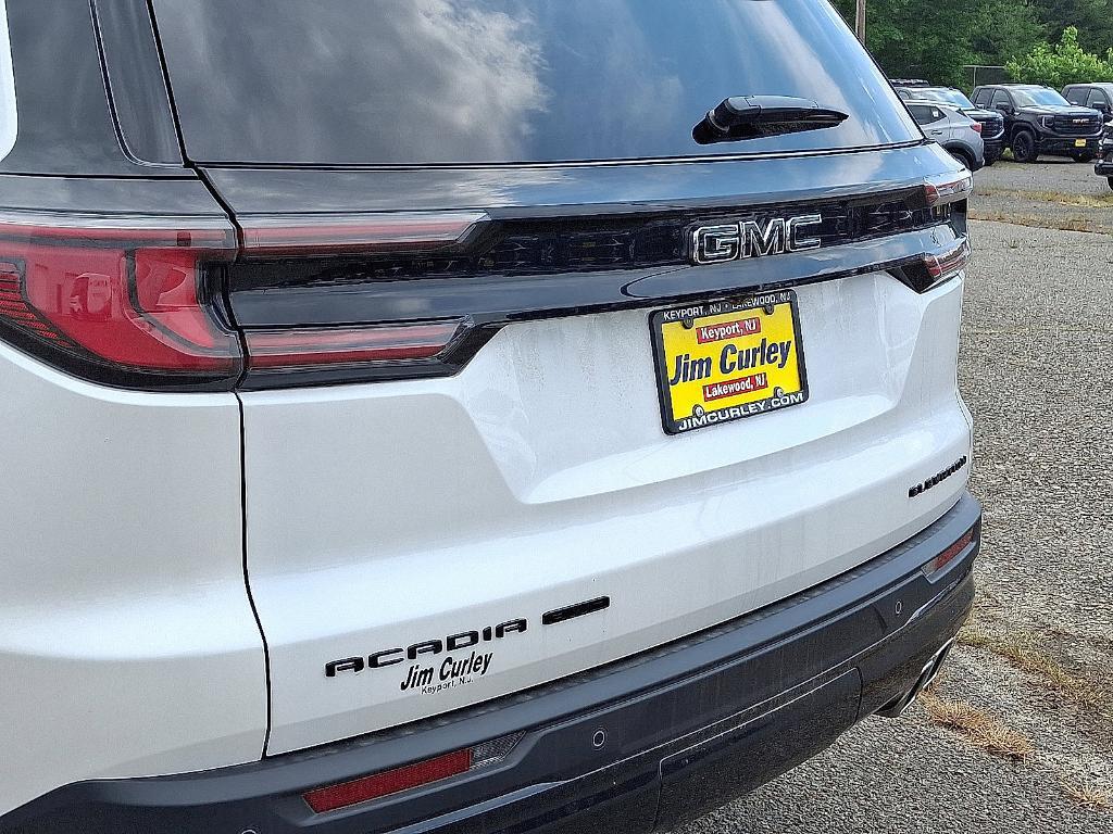 new 2025 GMC Acadia car, priced at $58,580