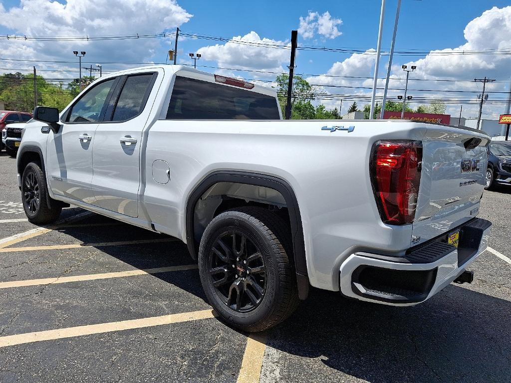 new 2025 GMC Sierra 1500 car, priced at $54,295