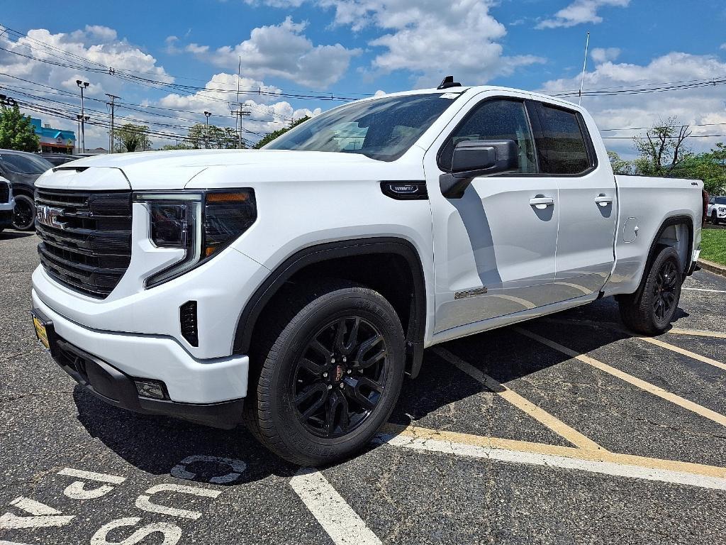 new 2025 GMC Sierra 1500 car, priced at $54,295