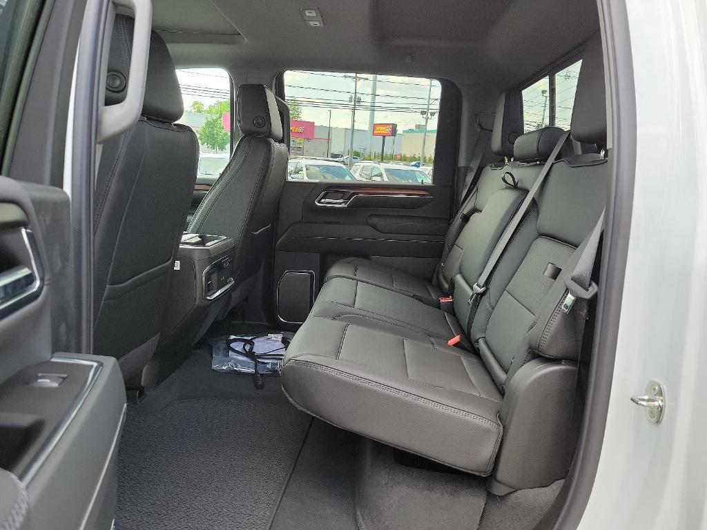 new 2024 GMC Sierra 2500 car, priced at $88,035