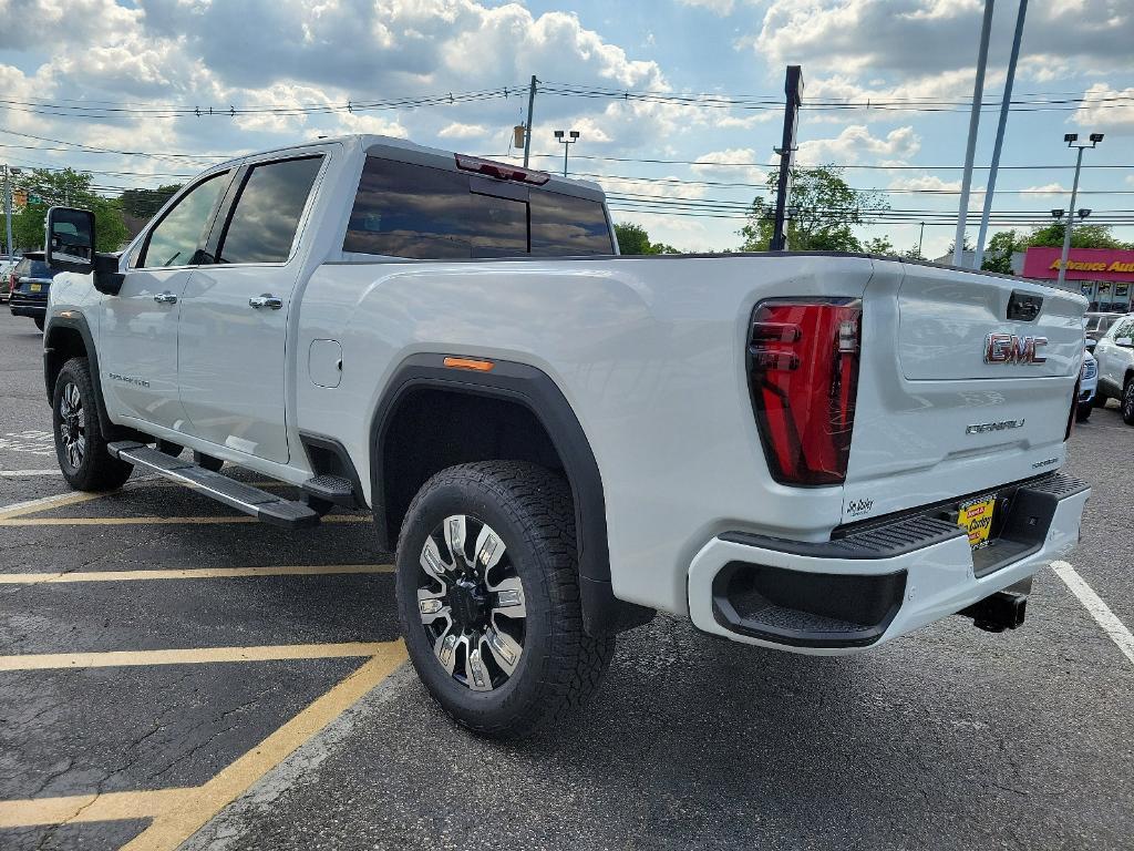 new 2024 GMC Sierra 2500 car, priced at $88,035
