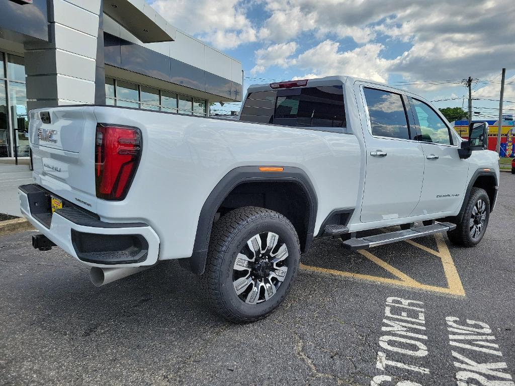 new 2024 GMC Sierra 2500 car, priced at $88,035