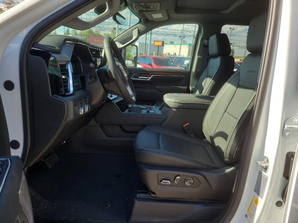 new 2025 GMC Sierra 2500 car, priced at $88,270