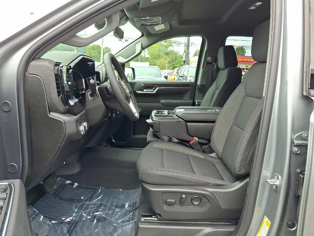new 2026 GMC Sierra 1500 car, priced at $55,390