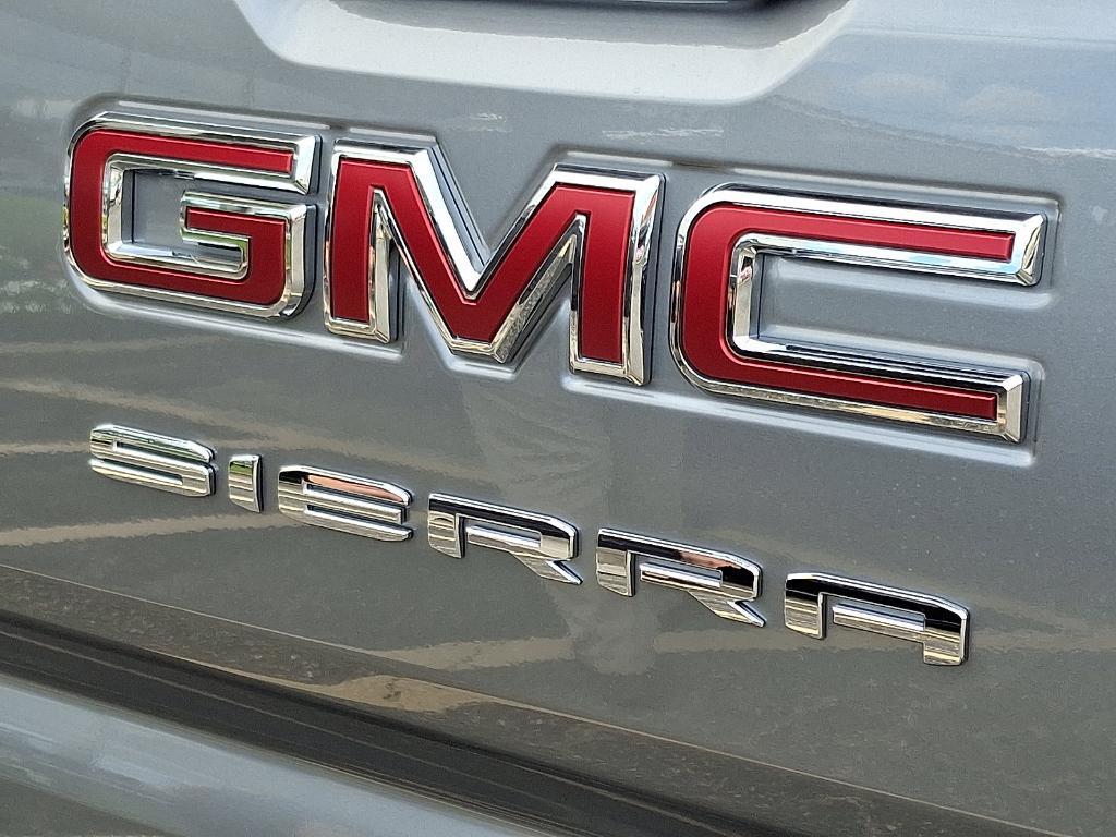 new 2026 GMC Sierra 1500 car, priced at $55,390