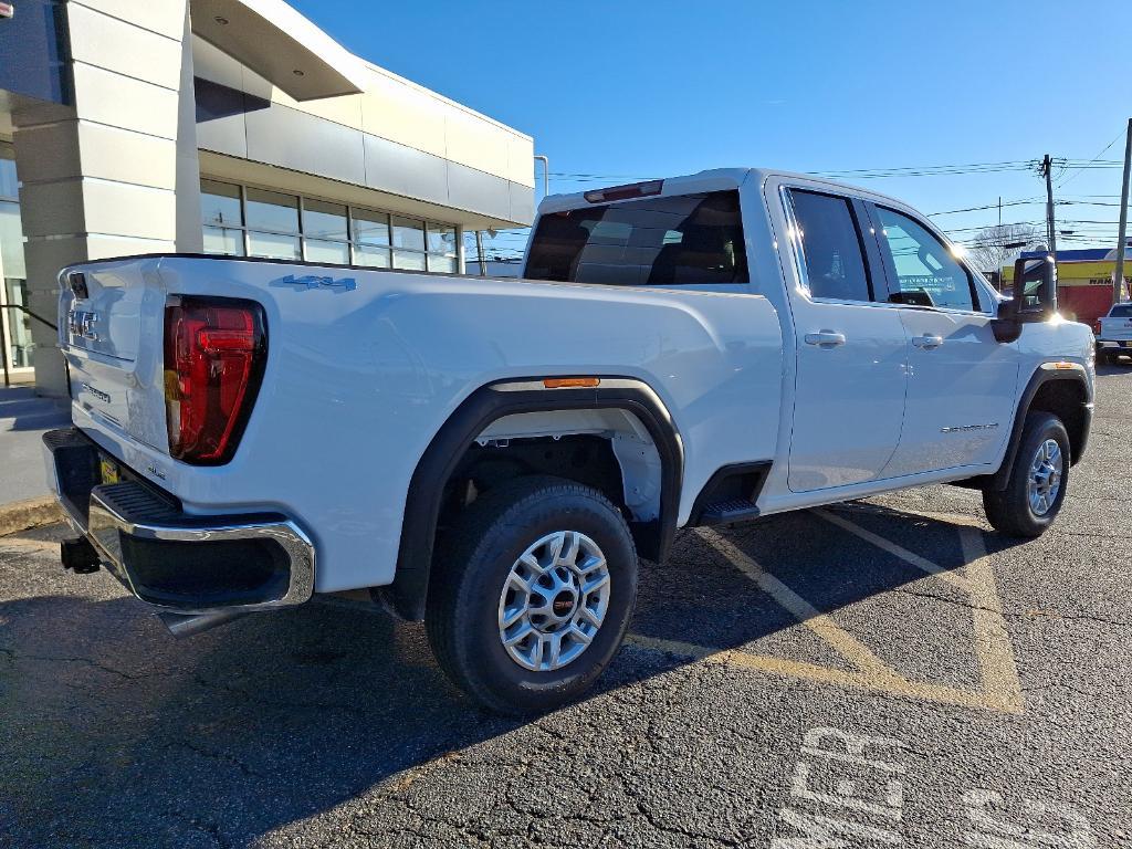 new 2025 GMC Sierra 2500 car, priced at $59,580